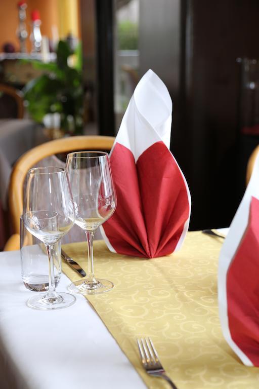 Hotel Taunus Residence 바트캄베르크 외부 사진