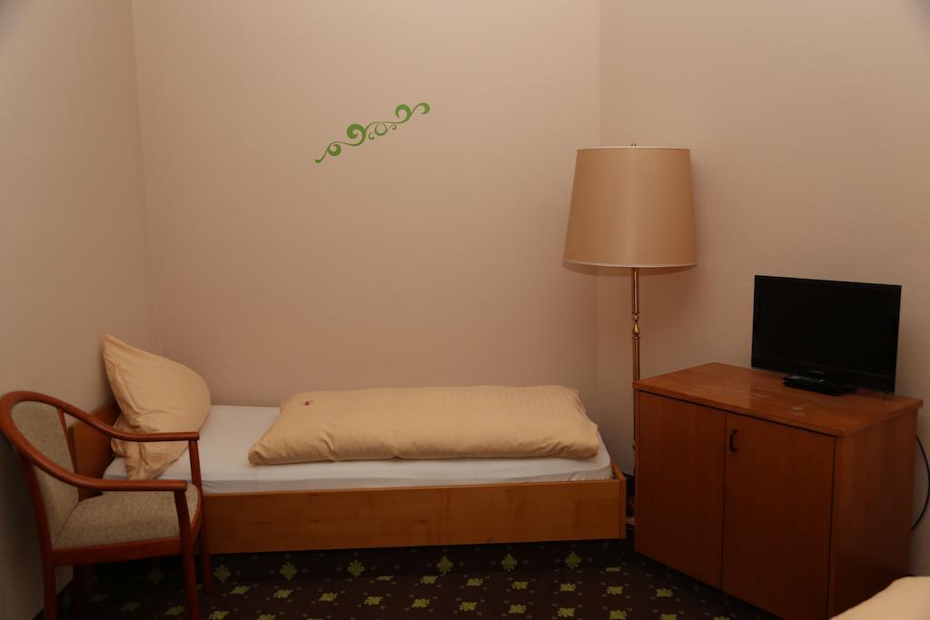 Hotel Taunus Residence 바트캄베르크 객실 사진